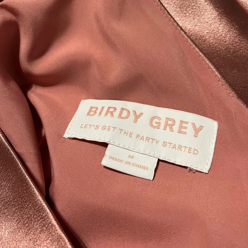 Birdy Grey Jay Dress Shiny Satin Desert Rose Size Medium - Image 6