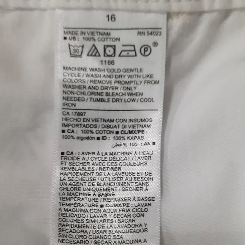 Old Navy Pineapple Shorts Size 16 - Image 5