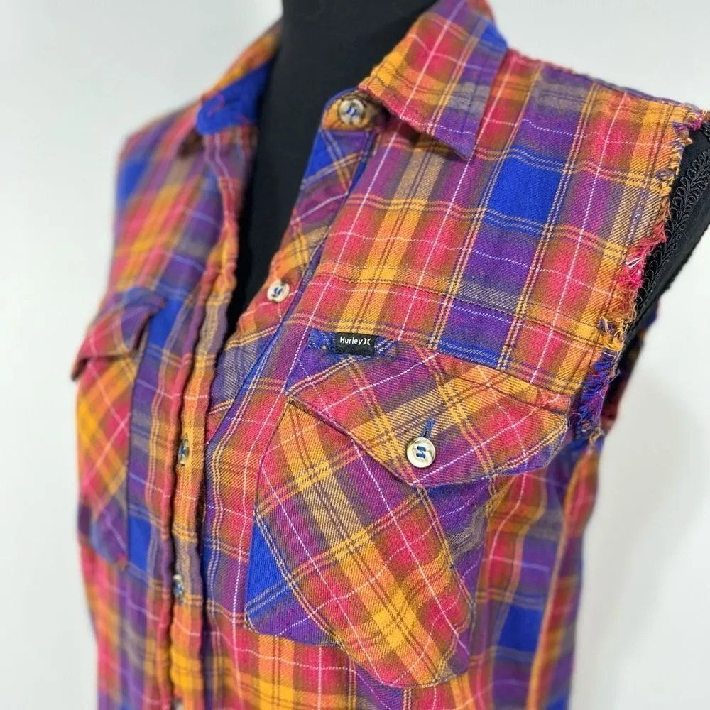 Hurley Colorful Plaid Cut-Off Button Down Flannel Women’s Size Small - Image 3