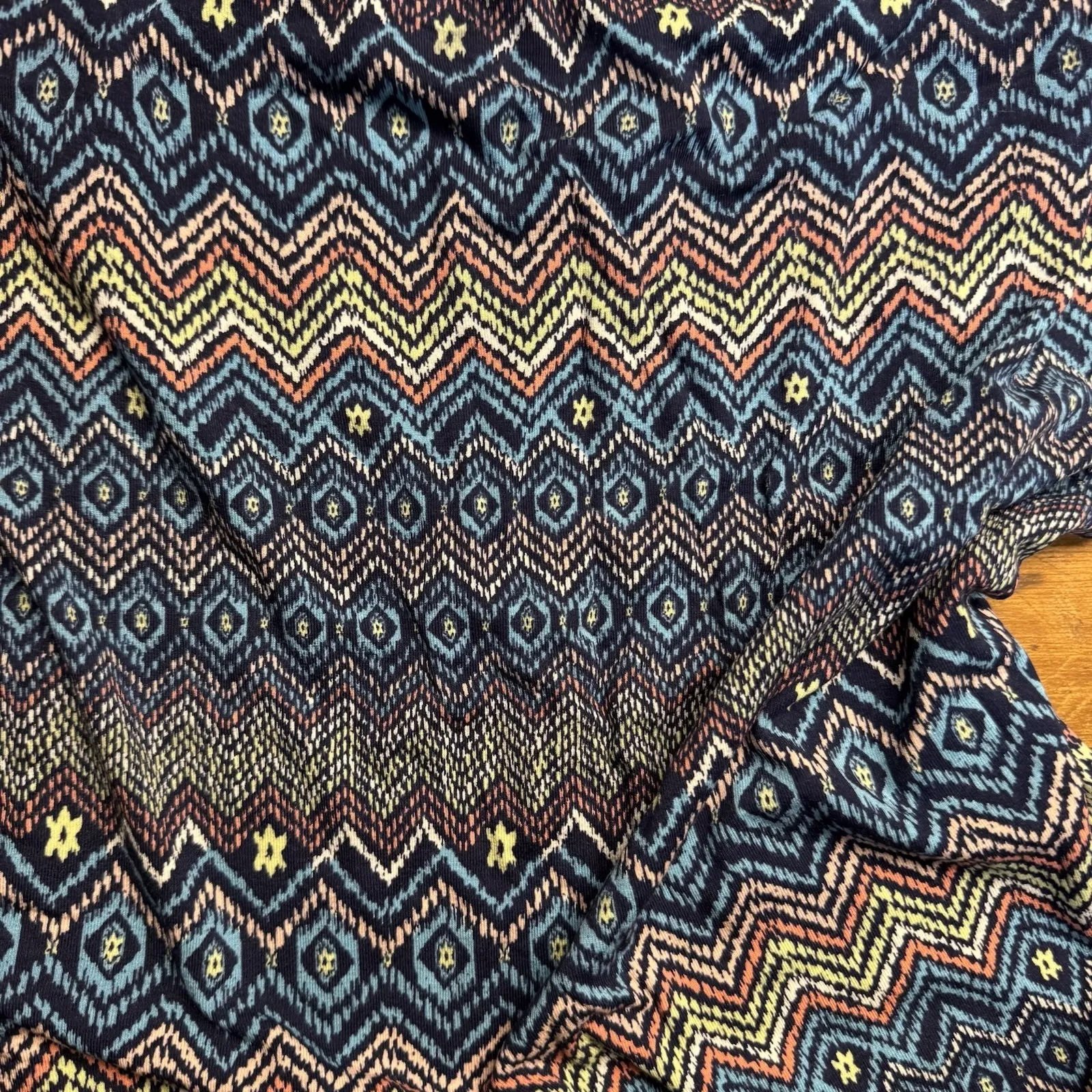 CHARLOTTE RUSSE size Small multi colored‎ pencil skirt - Image 2