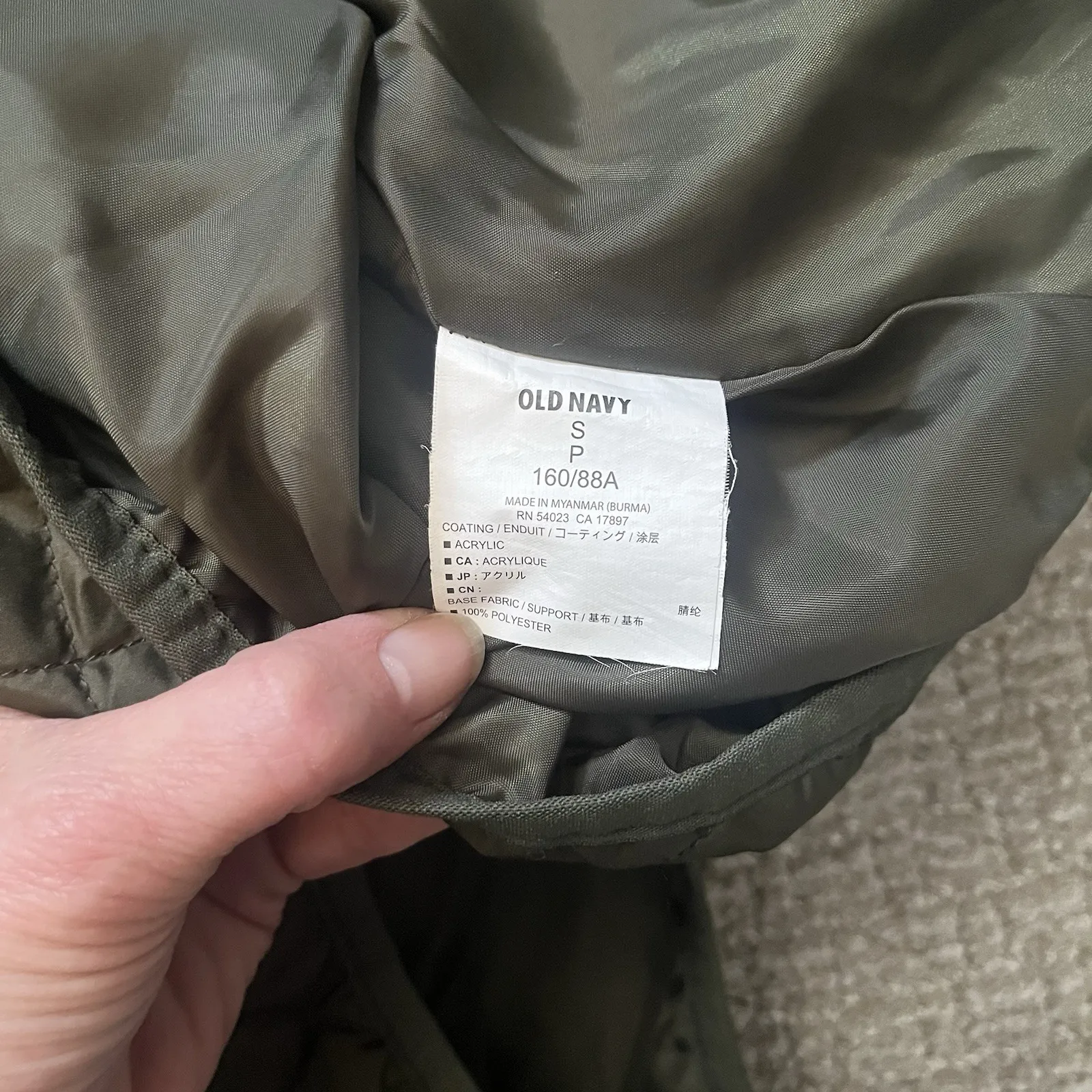 Old Navy Woman's Small Army Green Sleeveless Quilted Vest Gold Colored Zippers - Image 5