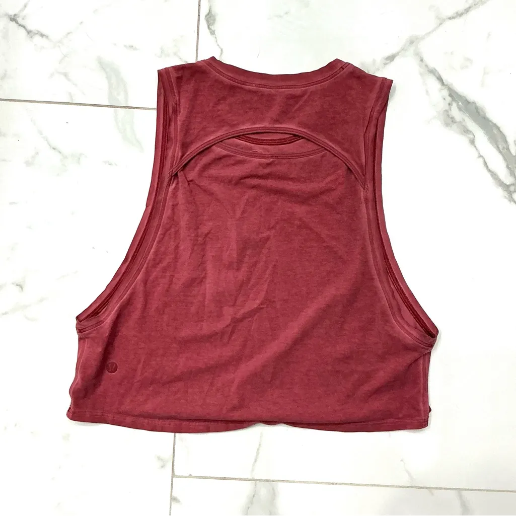 Lululemon Cropped athletic tops 🩷❤️ - Image 6