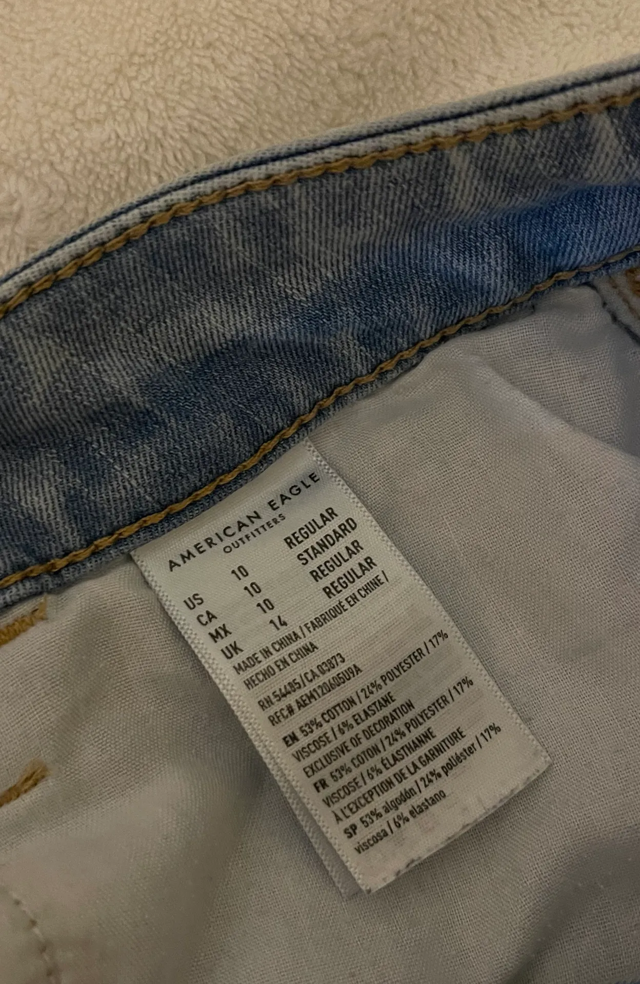 Outfitters Jeans - Image 4