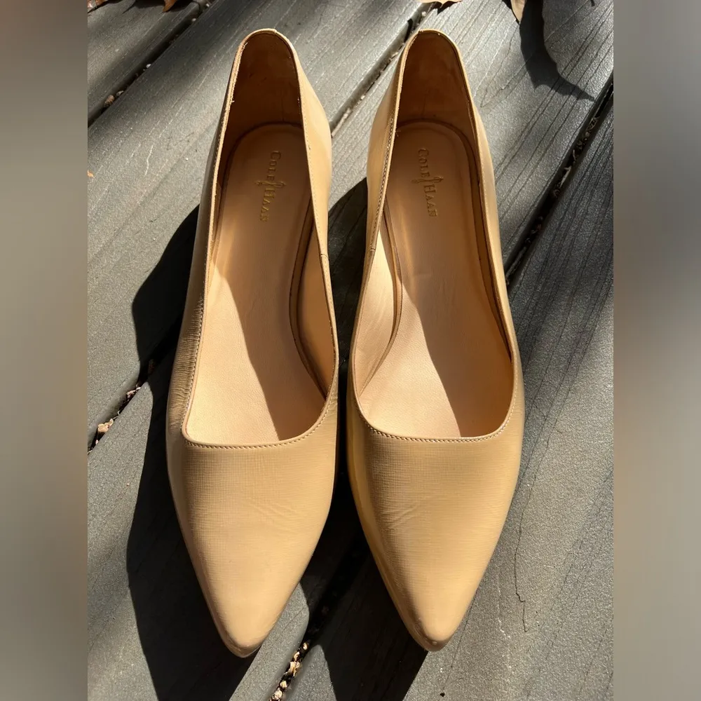 Leather Ivory Pointed Toe Flats - Image 3