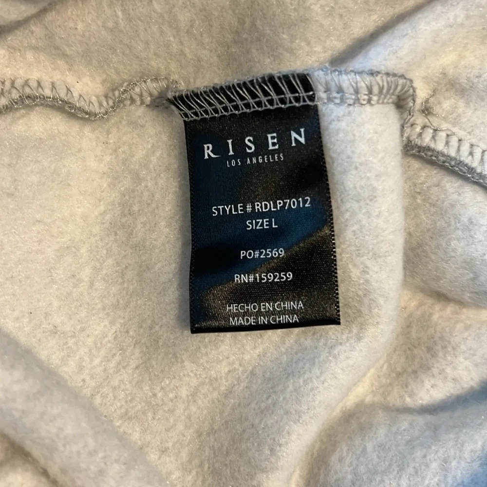 NWT Risen Jeans Los Angeles Gray Women’s Sweatpants Slit Raw ahem Slouchy AA12 Size L - Image 5