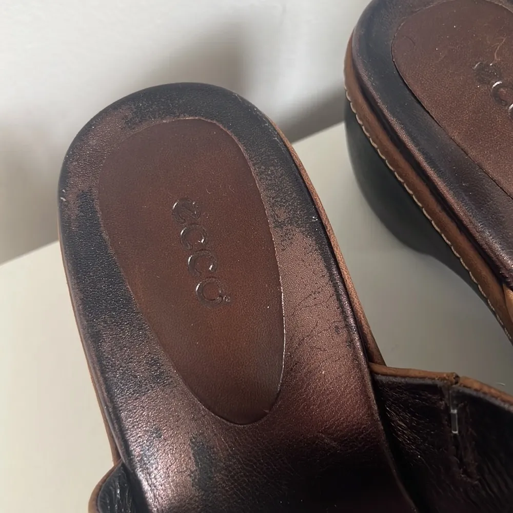 Ecco Brown Mules Braided Leather Clogs 41 Casual Boho style  - Image 6