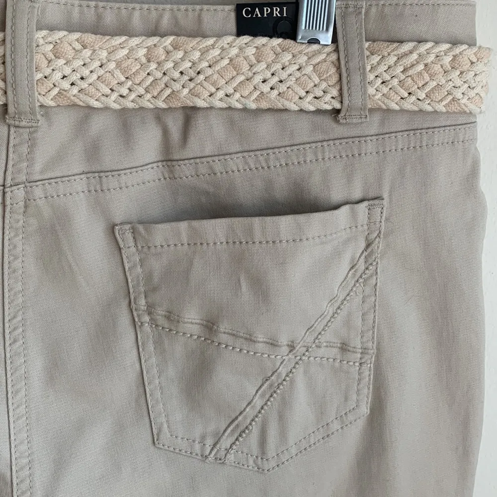 Charter Club Classic Fit Sand Shade Capri Pants Sz 12 NWT - Image 7