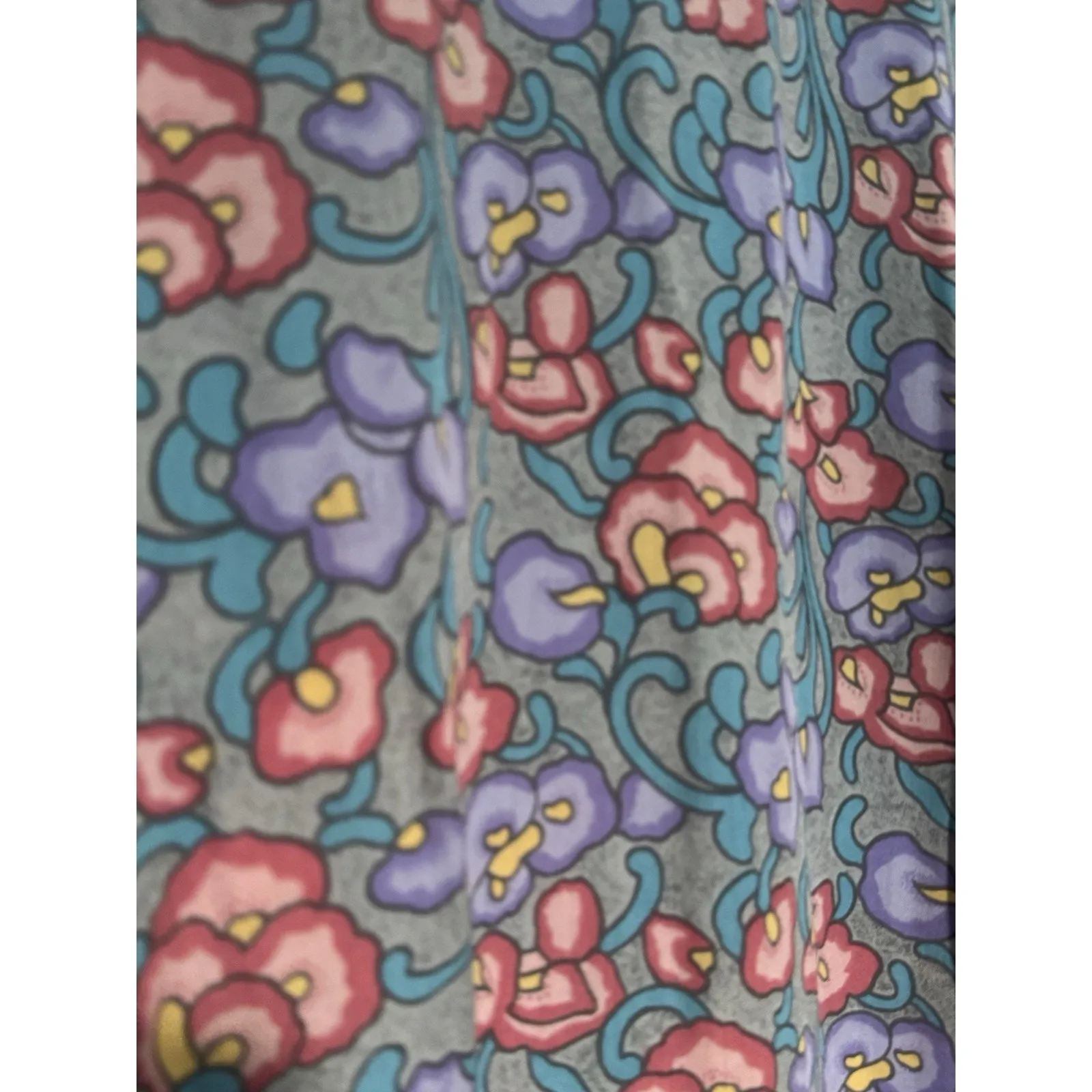 Vintage 90s (?) Tropical Floral Print Henley Rayon Blouse Top Women Large Granny - Image 4