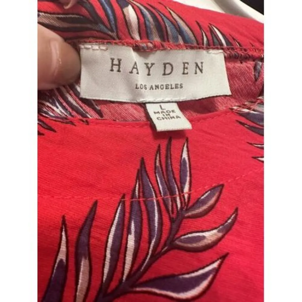 Women's Hayden Los Angeles Red Leaf Pattern Romper Large Open Back Button Detail - Image 8