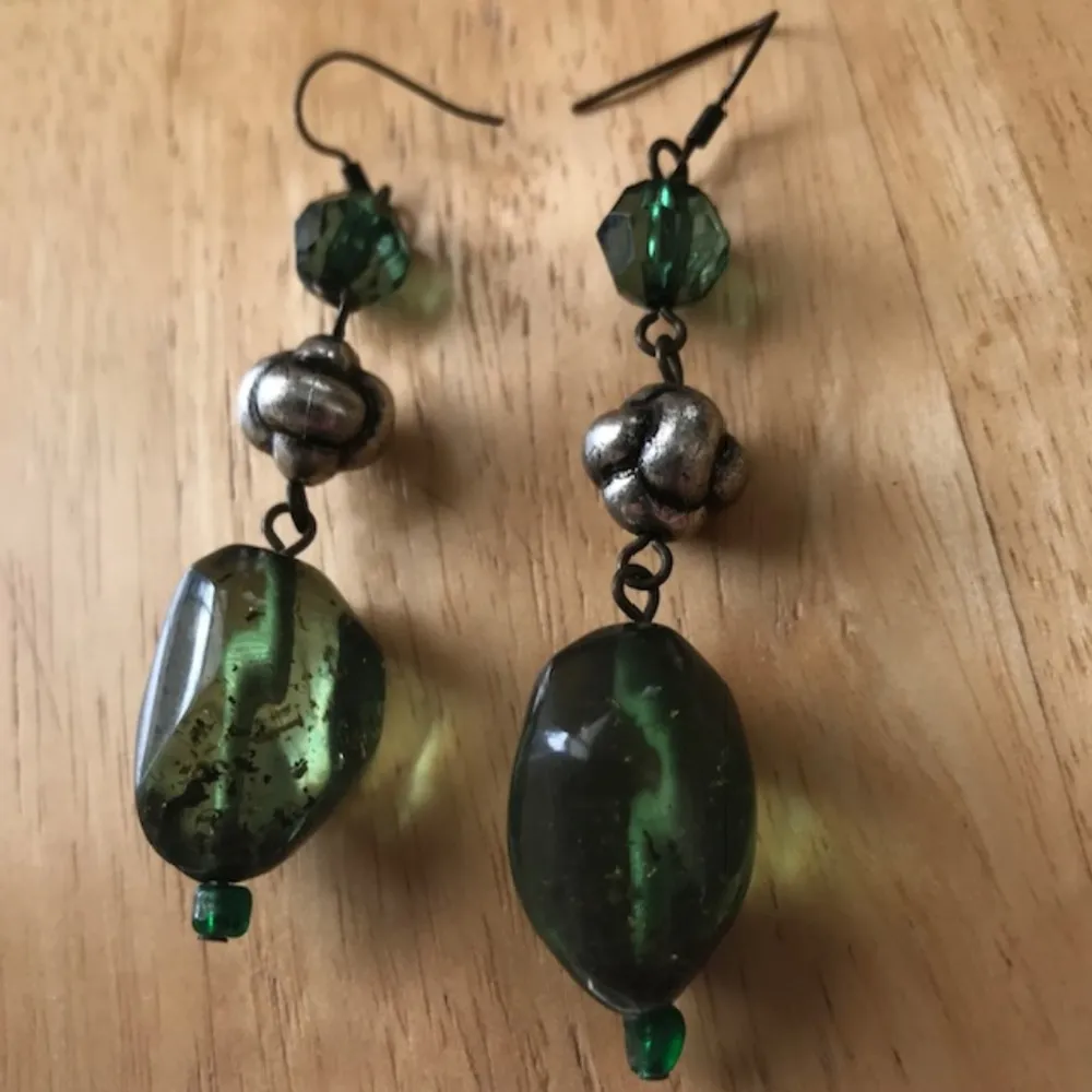 Green beaded Earrings Handmade VTG St Patricks Day - Image 7