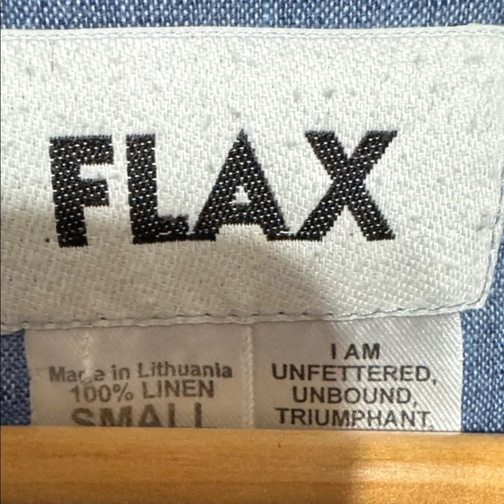 Flax Men's Casual Button Down in Denim Blue - Image 2