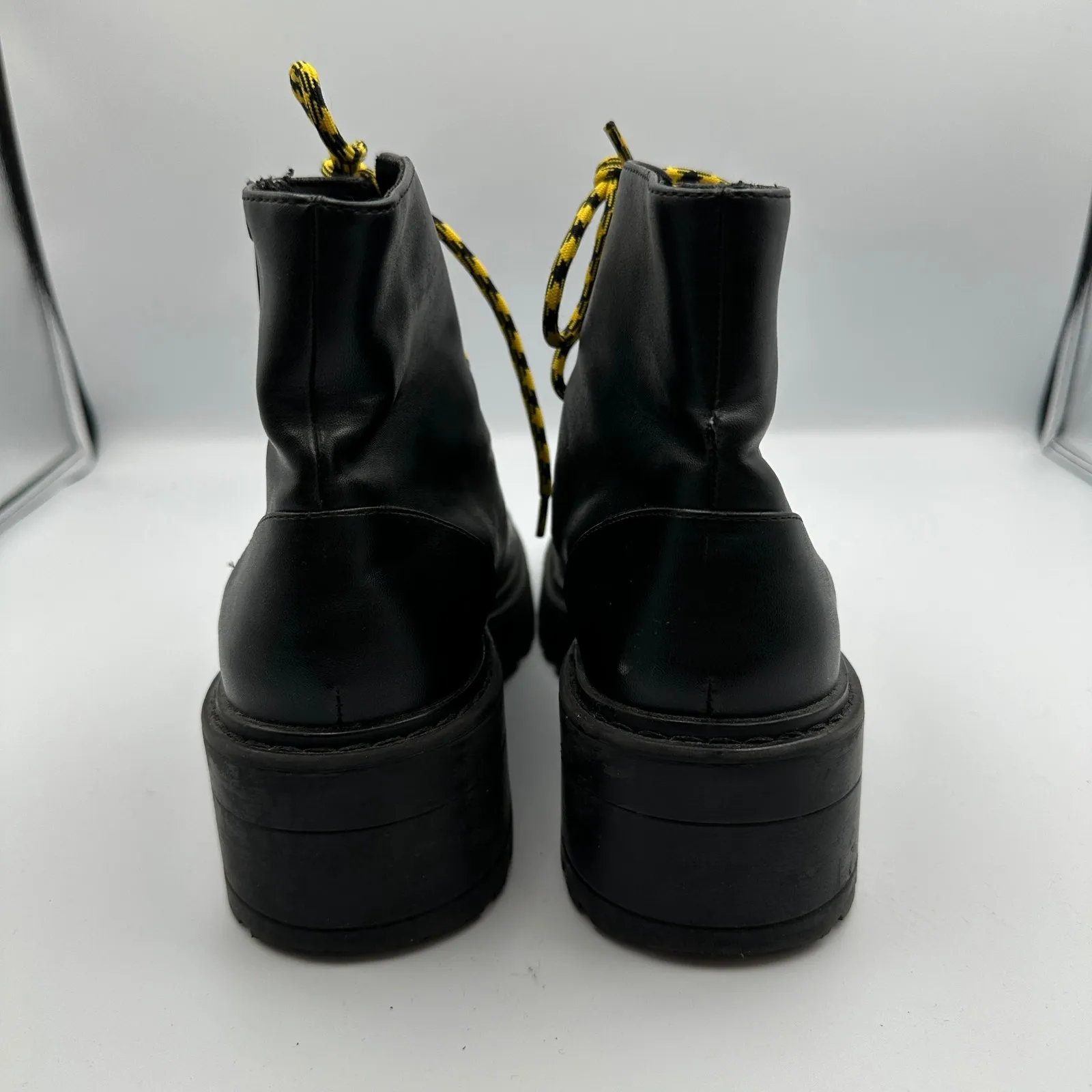 Skechers Platform Ankle Boots Black Yellow Lace Up Combat ChunkyWomen 7.5 Grunge - Image 6