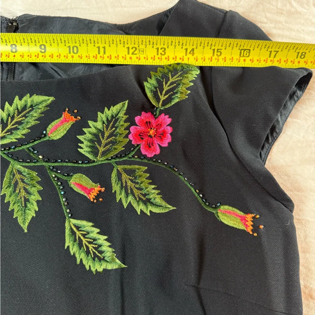 Maggy London Long Dress/Maxi Sz 12 
Black With Floral Embroidery - Image 7