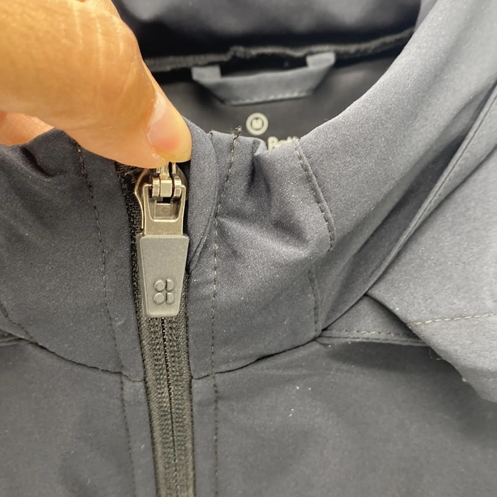 Sweaty Betty London Fast Track Running Jacket black athletic athleisure size M - Image 9