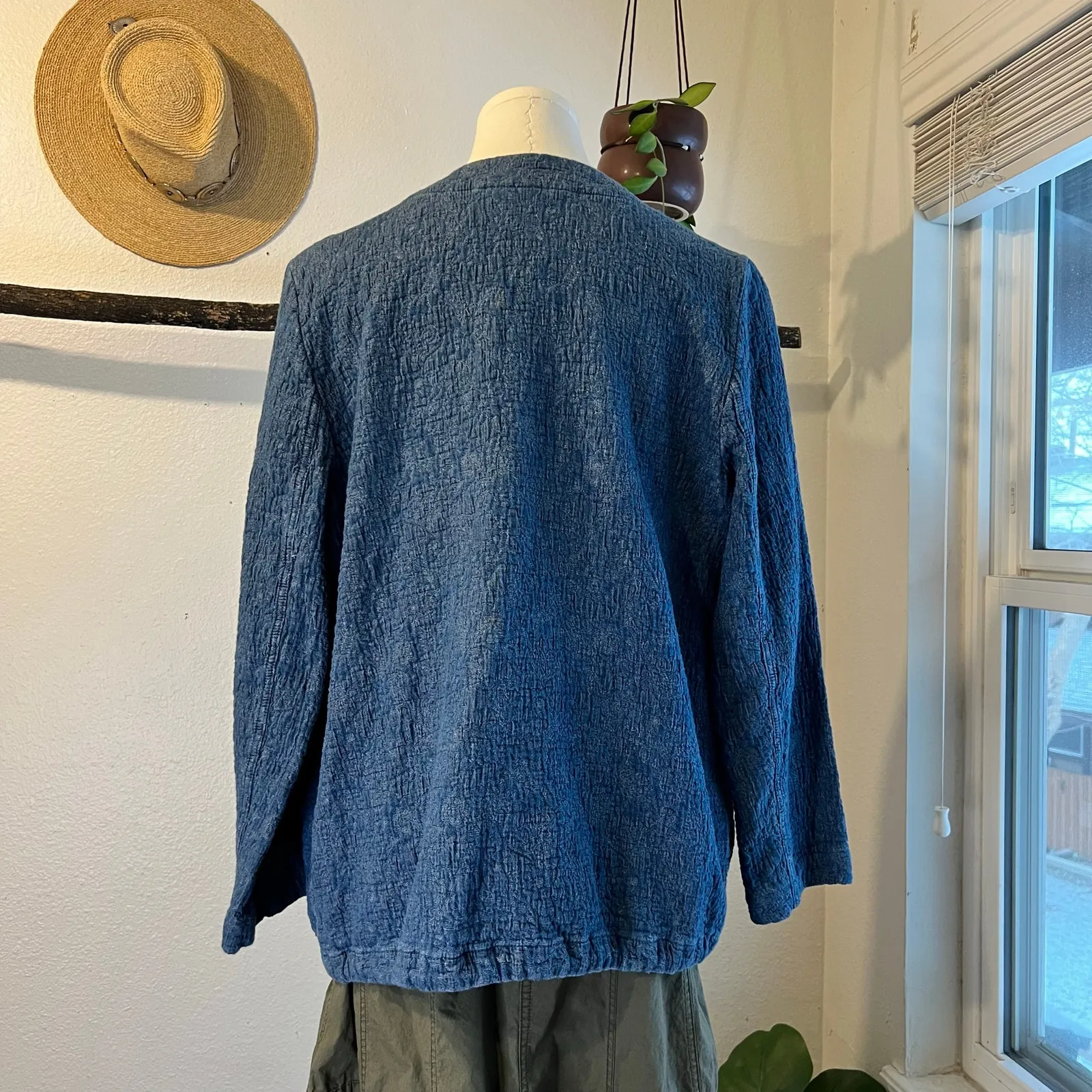 J Jill Indigo Textured Blue Cotton Snap Button Relaxed Chore Jacket Size Medium - Image 5