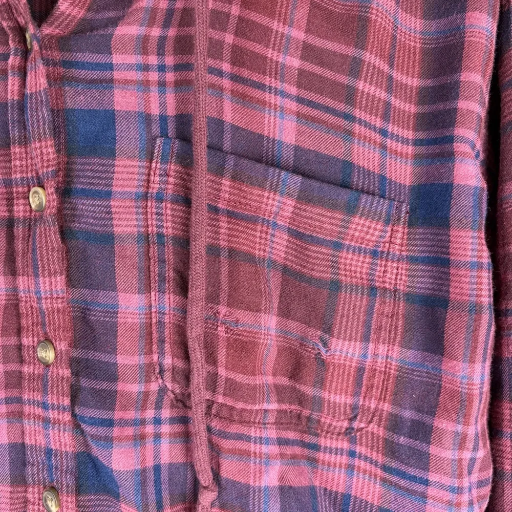 American Eagle Cropped Hooded Flannel Shirt - Image 2