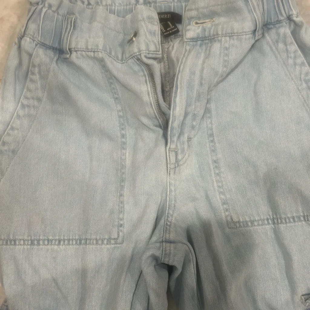 Forever 21 
Sky Blue Denim Pants - Image 8