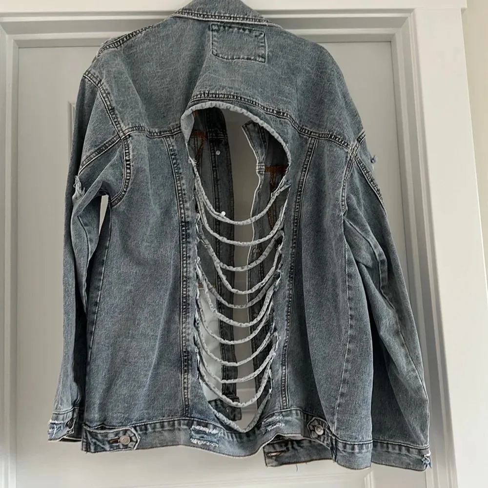 Fantastic Fawn Distressed Jean Jacket - Light Blue - Image 3