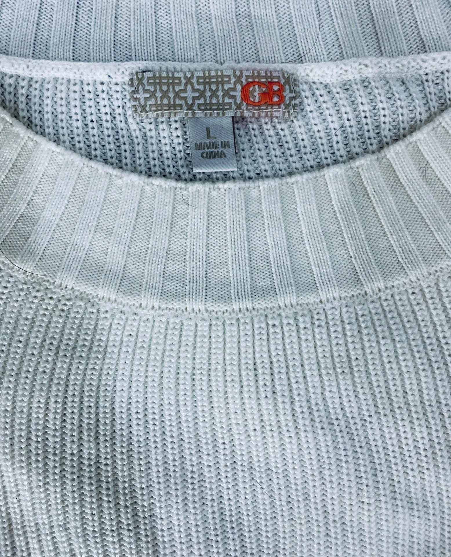 Gianni Bini Oversized White Sweater - Image 3