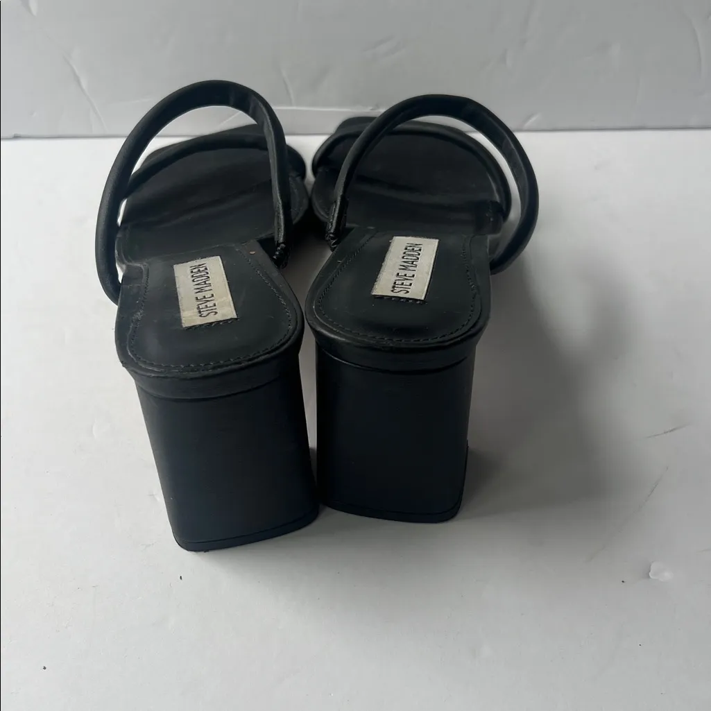 Steve Madden Lilah Black Leather Block Heel Sandals Chic, Trendy, Classic 7M - Image 4