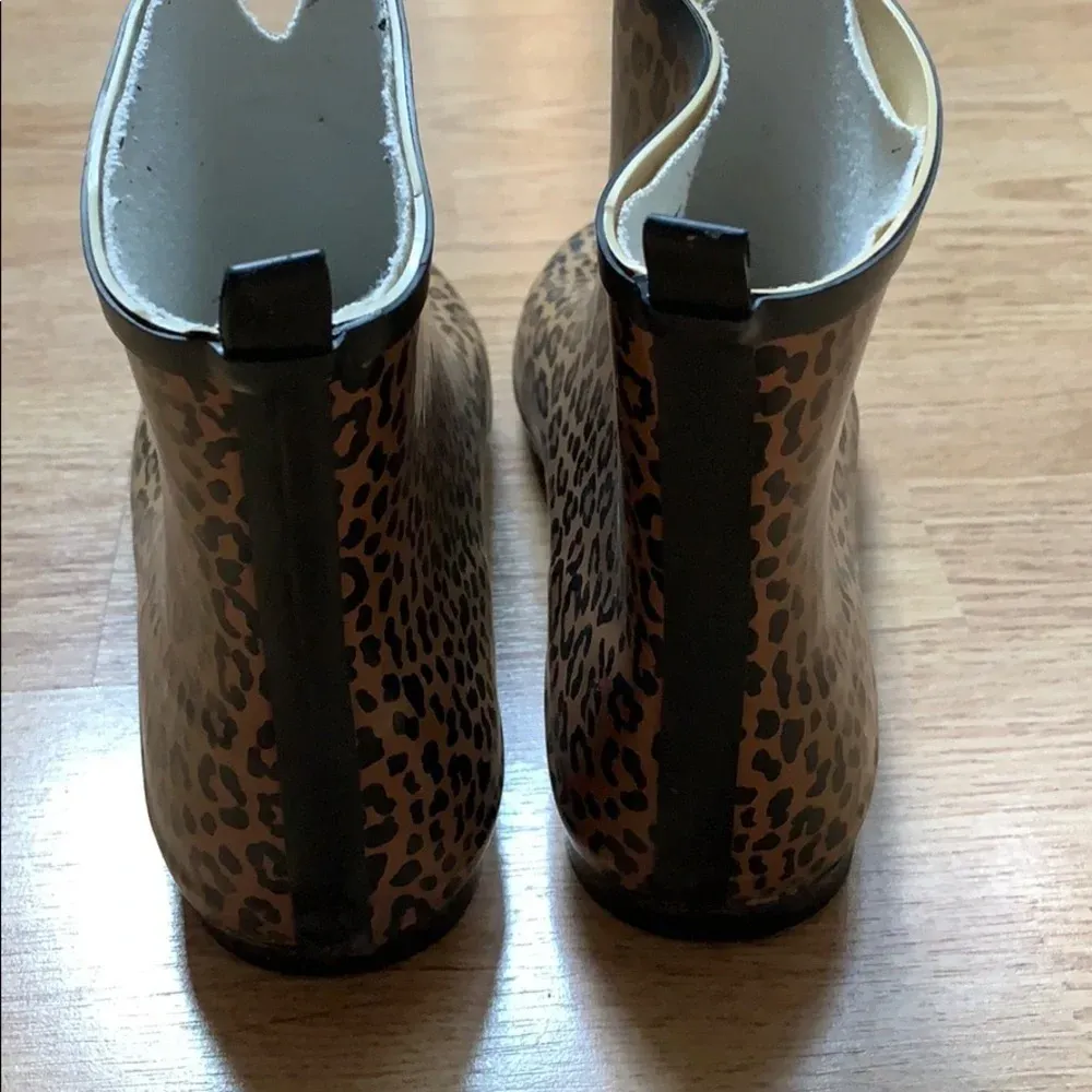 Target Merona Cheetah Print Garden Rainboots sz 7 - Image 3