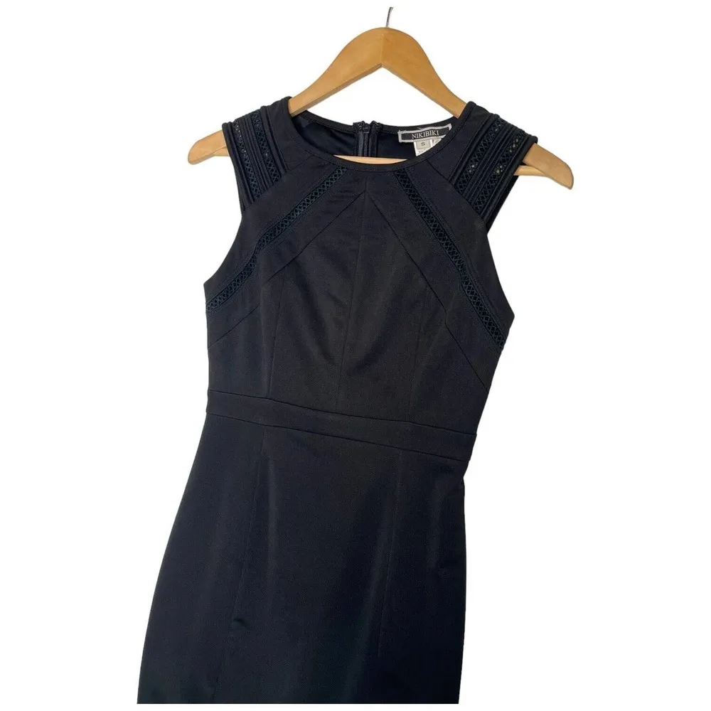 Nikibiki Womens Small Career Dress Sheath Sleeveless Round Neck LBD Black - Image 15