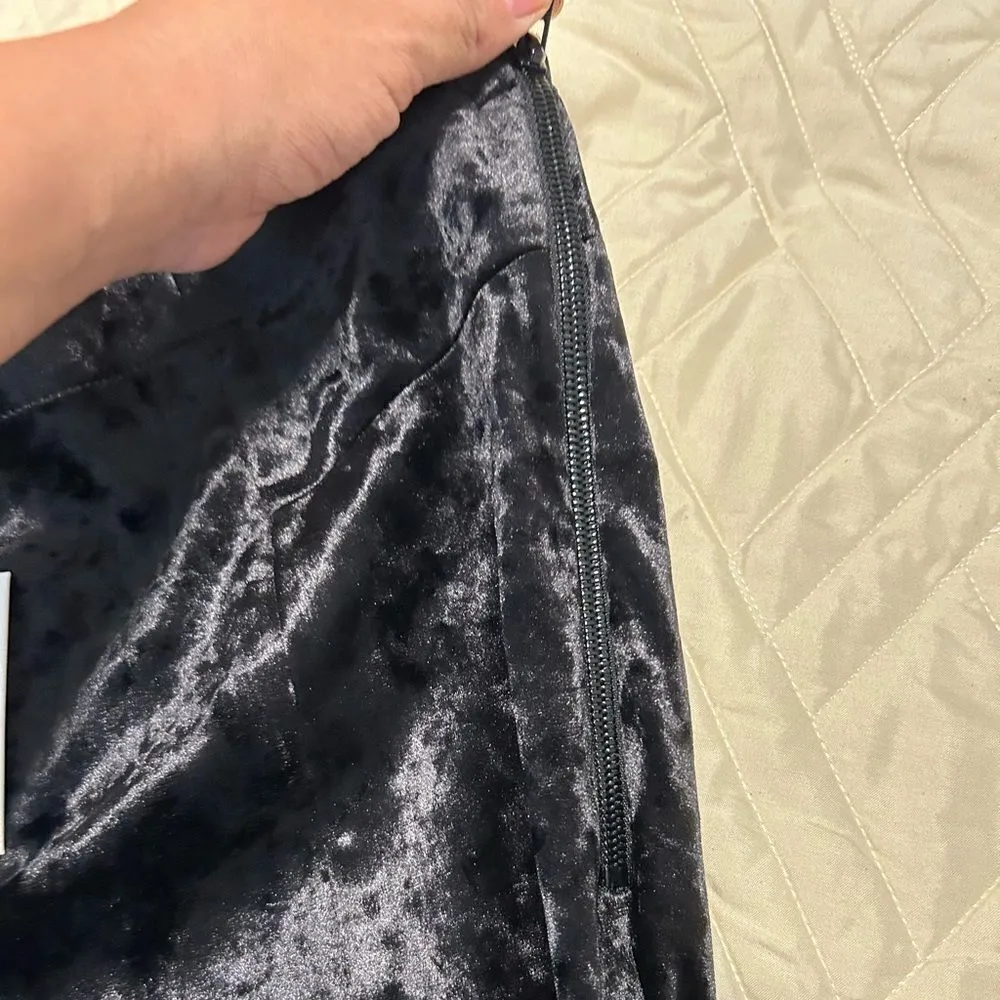 Good American Crushing it Velvet High Rise Full Length Leggings - Image 4