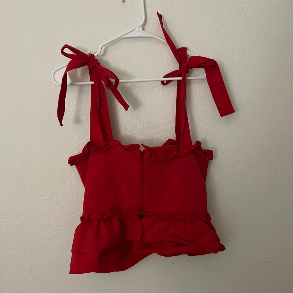 AMANDA UPRICHARD Highland Top in Scarlet - Image 10