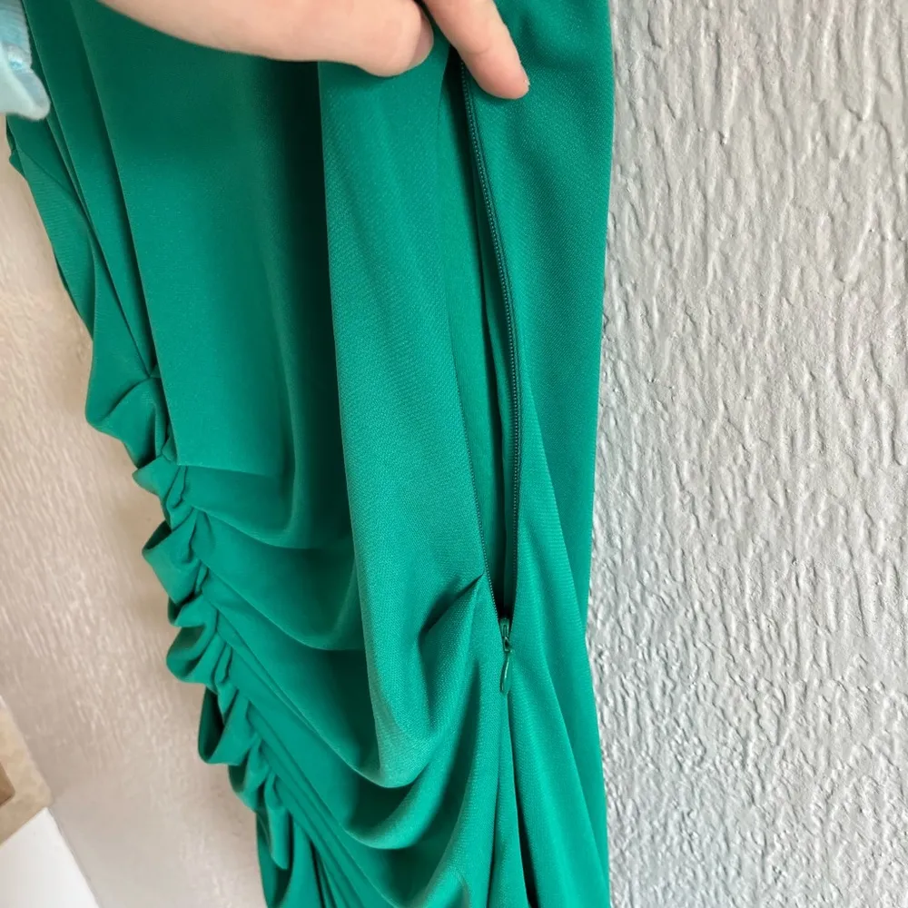 [Halston Heritage] Green Ruched Side Dress-Size medium - Image 7