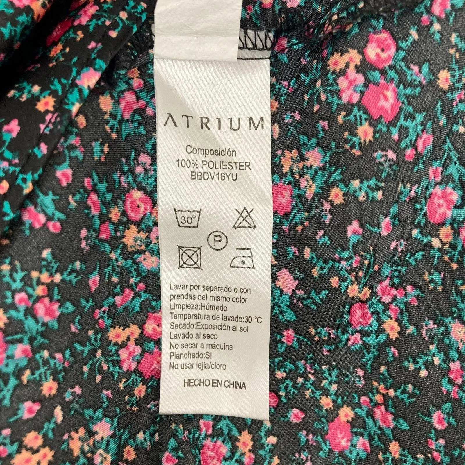 Atrium Tank Top Women's M Floral Lace Trim Silky V Neck Green Pink Romantic Size M - Image 8