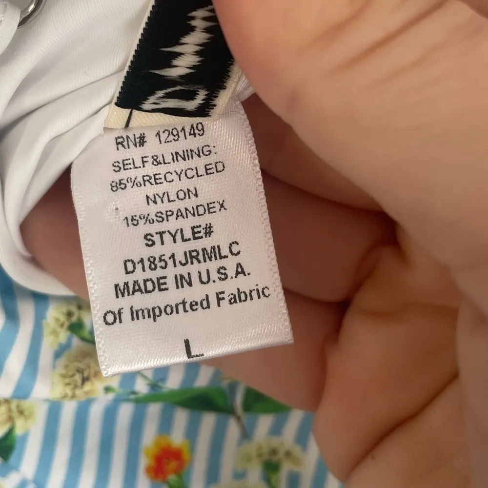 Dippin' Daisy's Floral One Piece Stellar‎ in Spring Bloom Large - Image 10