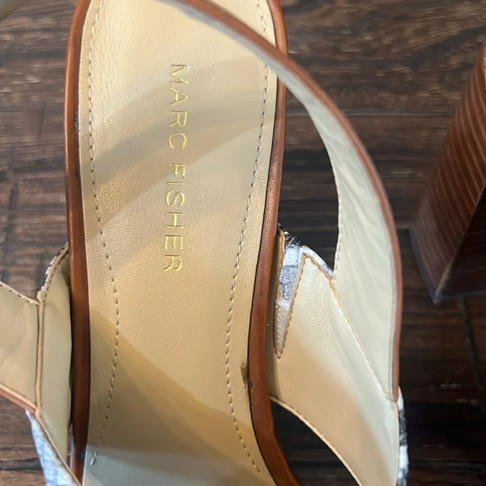 Marc Fisher Snake Print Leather Block Heel Sandals Size 8 Criss Cross Brown Boho - Image 5