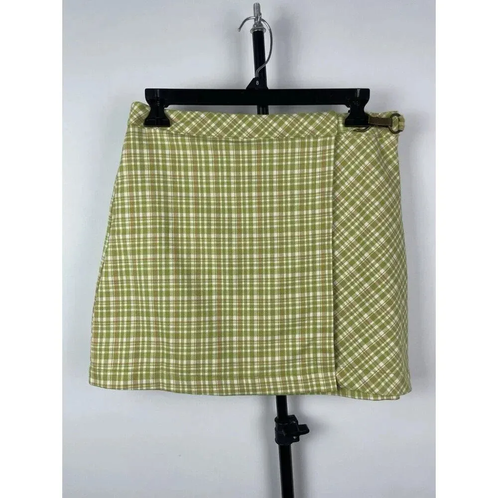 Urban Outfitters Tori Green Plaid Mini Wrap‎ Skirt With Pockets Size M - Image 2