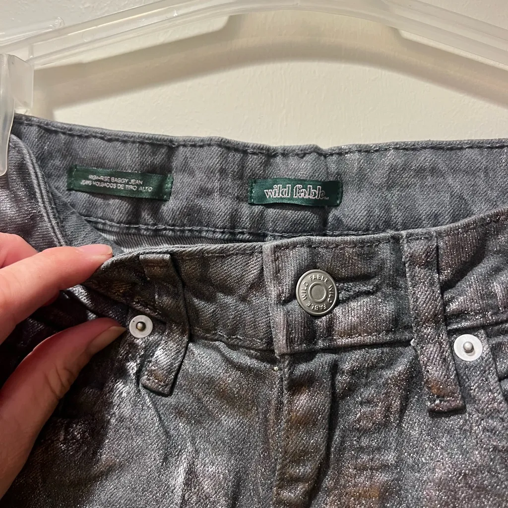 Wild Fable Women's Metallic Gray High Rise Jeans - Image 5