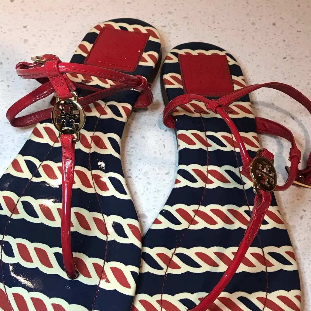 Tory Burch Red and Navy Sandals - Image 15