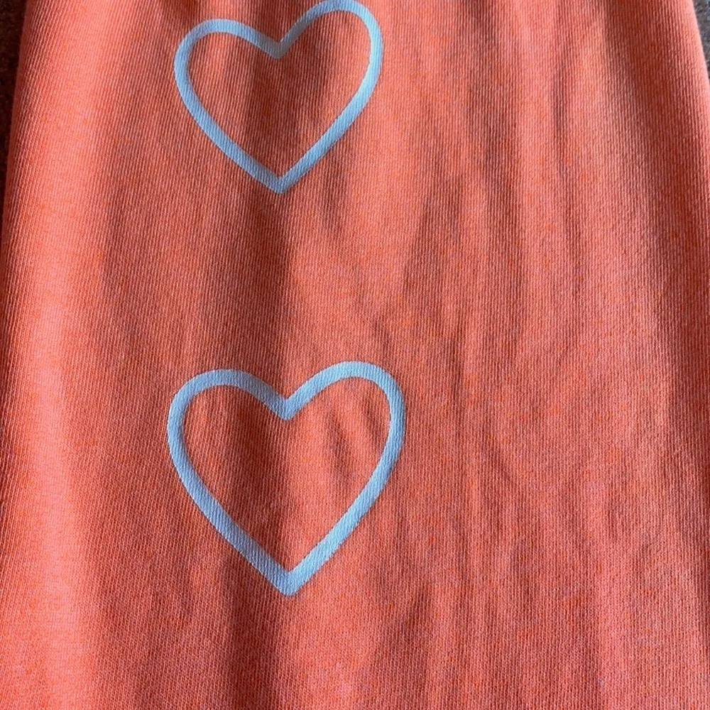 Sundry neon orange hearts sweatpants Medium NWOT - Image 8