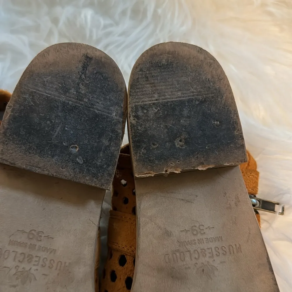 Aira Suede Gladiator Sandals, Size EU39 or 9, Anthropologie - Image 6