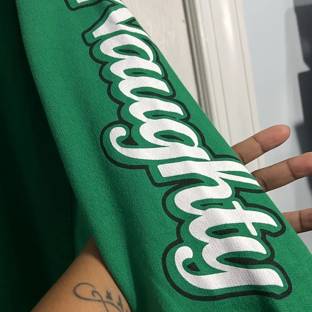 Dr. Seuss’ The Grinch Face Green Holiday Sweatshirt Juniors - Sz M 7-9 - Image 2