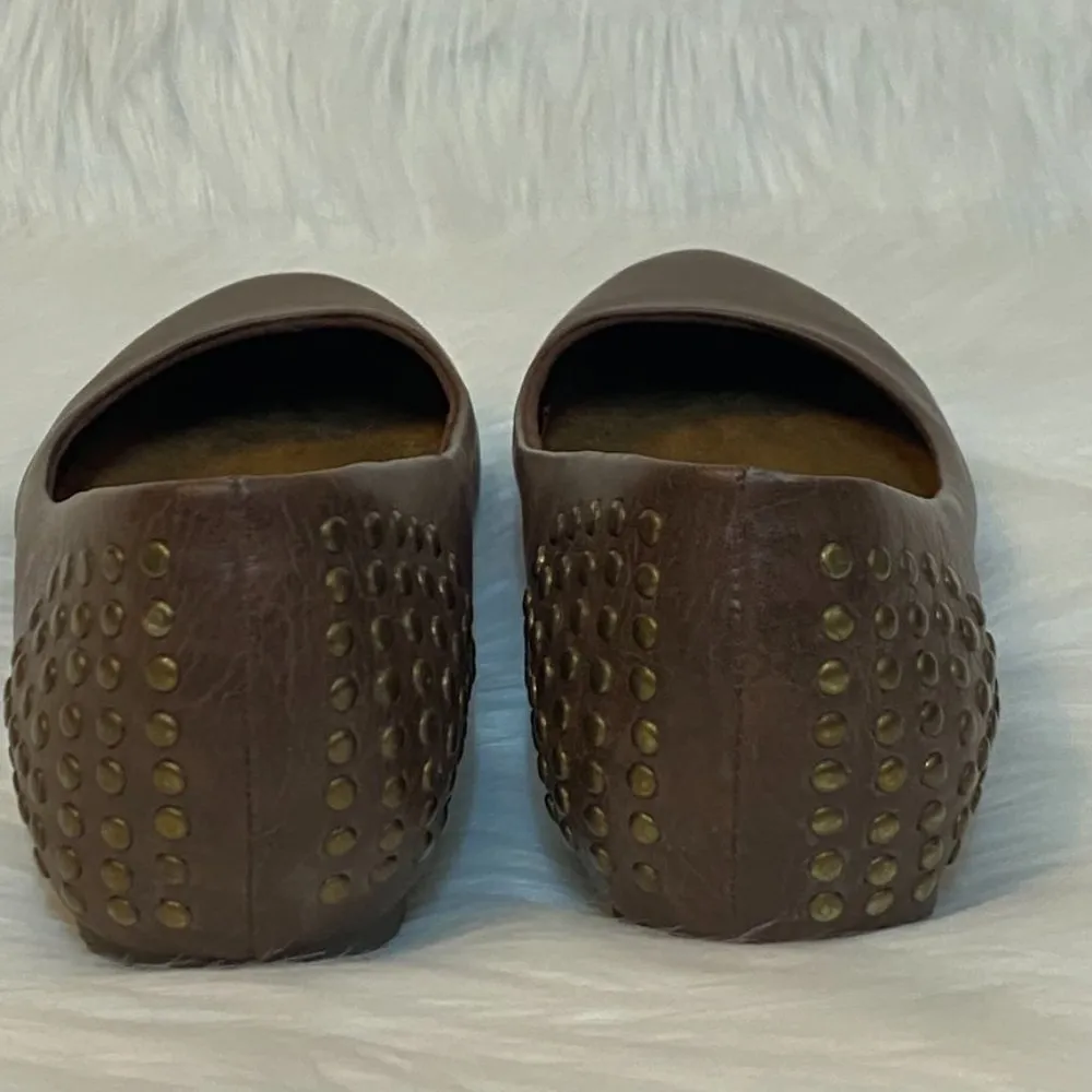 Cliffs by White Mountain Brown Flats Studded Size 7.5 - Image 4