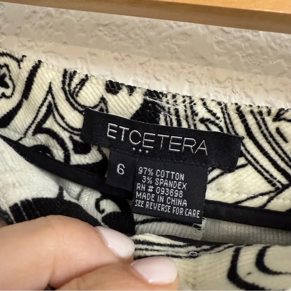 Vintage Etcetera “Karma” Paisley Flare Pants – NWT Size 6 - Image 5