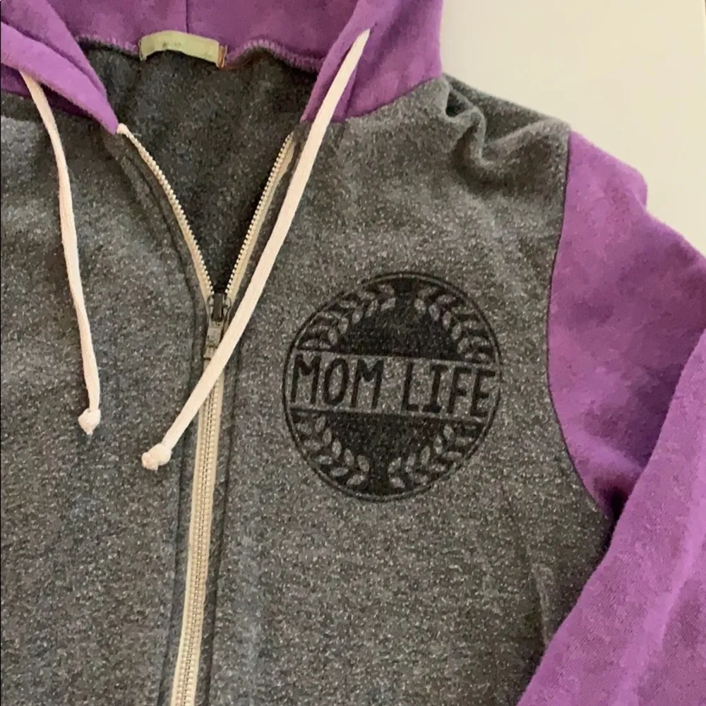 Mom Life Hoodie Gray Size XS - Image 3