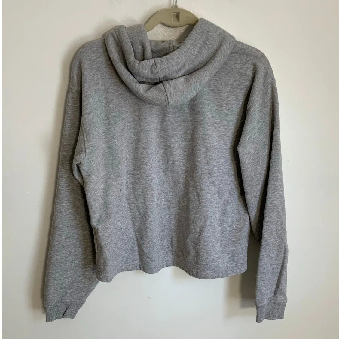 The North Face Grey Hoodie size‎ large - Image 3