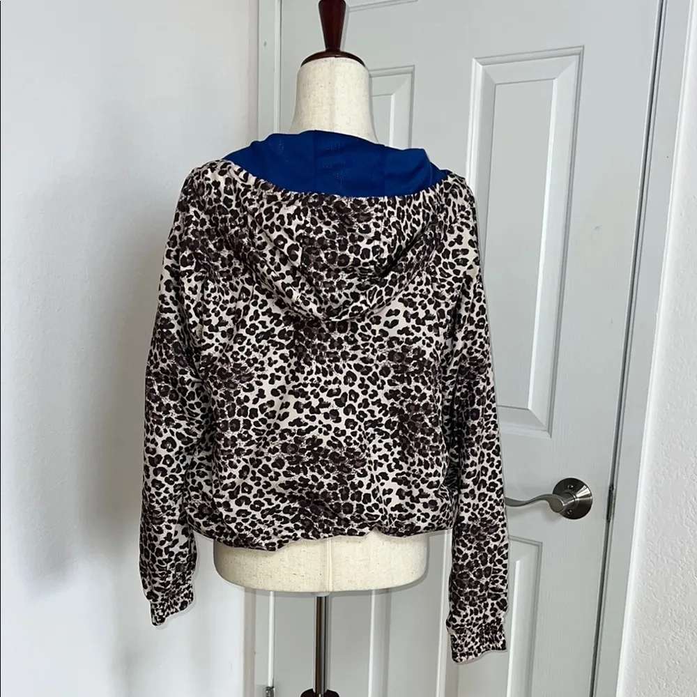 Golden State Warriors Jacket  DKNY Leopard Print with‎ Blue Lining - Image 3