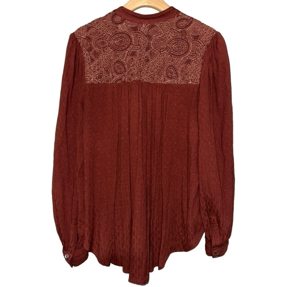 Free People Women’s Size XS Red Embroidered Canyon Rose Button Up Shirt - Image 9
