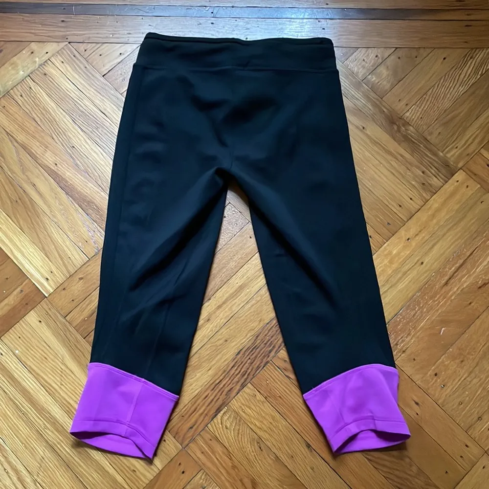 adidas Response 3/4 Leggings Size Small - Image 2