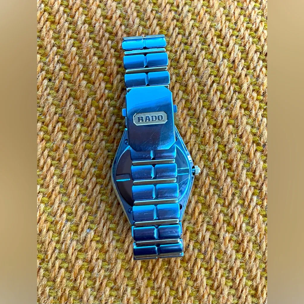 Dressy RADO watch UNISEX 🎩👒 Gold - Image 9