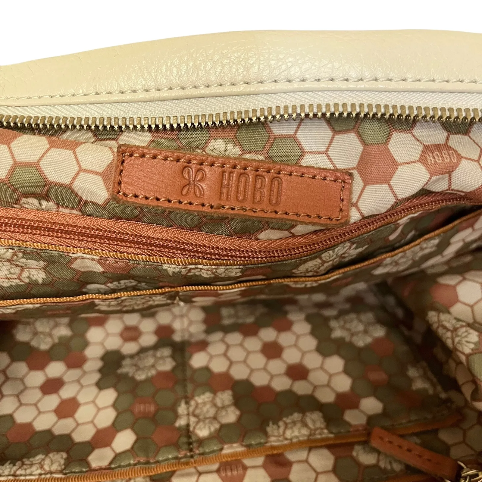 RARE Hobo Birch White Leather Porter Weekender Tote Bag - Image 5