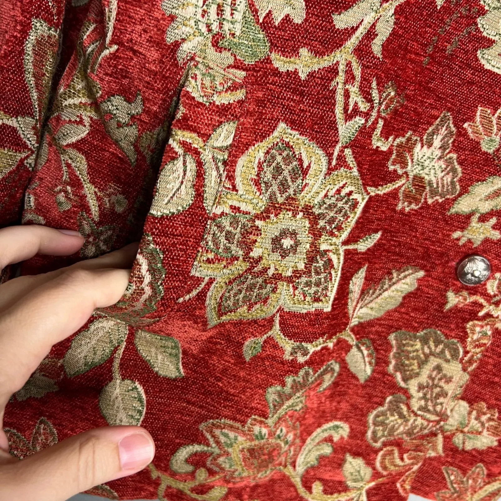 Erin London Floral Tapestry Button‎ Down Jacket Size L Red Gold Foilage Boho Size L - Image 6