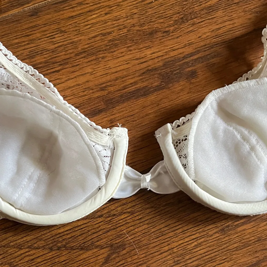 Bali Elegant Lace White Bra Size undefined - Image 9