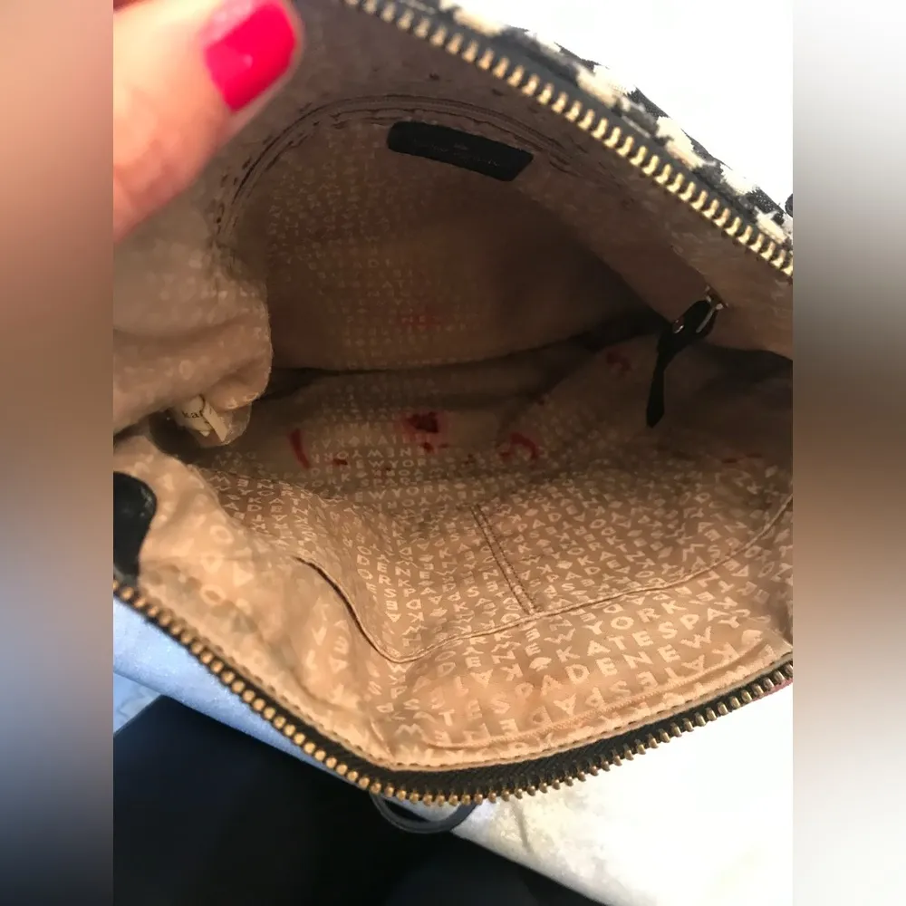 Kate Spade New York Victoria Classic Pink Stripe Crossbody Bag - Image 6